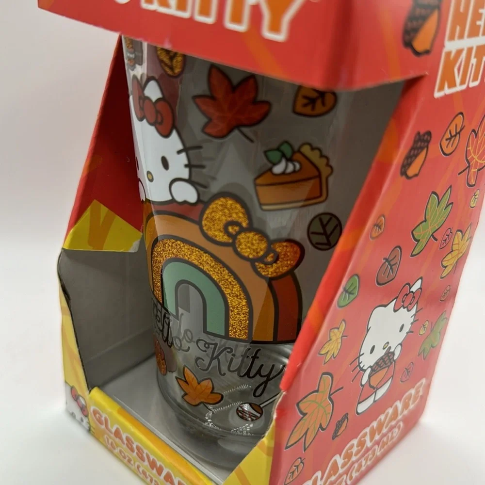 Hello Kitty Fall Autumn Rainbow Glitter‎ 16oz Glass Cup Tumbler